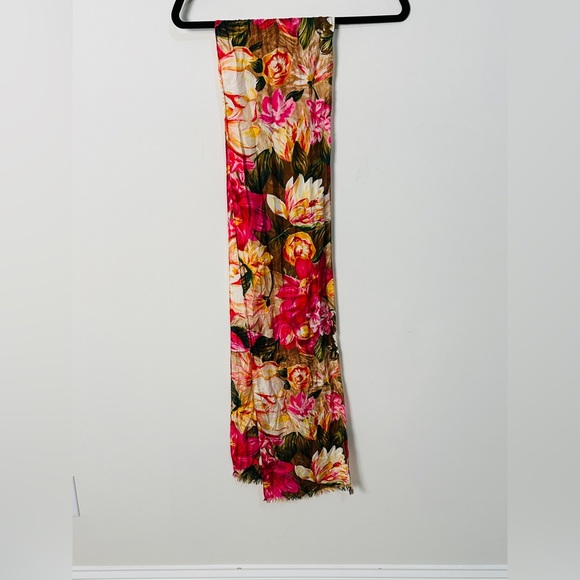 VINTAGE 80's Silk Floral Print Scarf w Fringe Edge - Picture 6 of 7